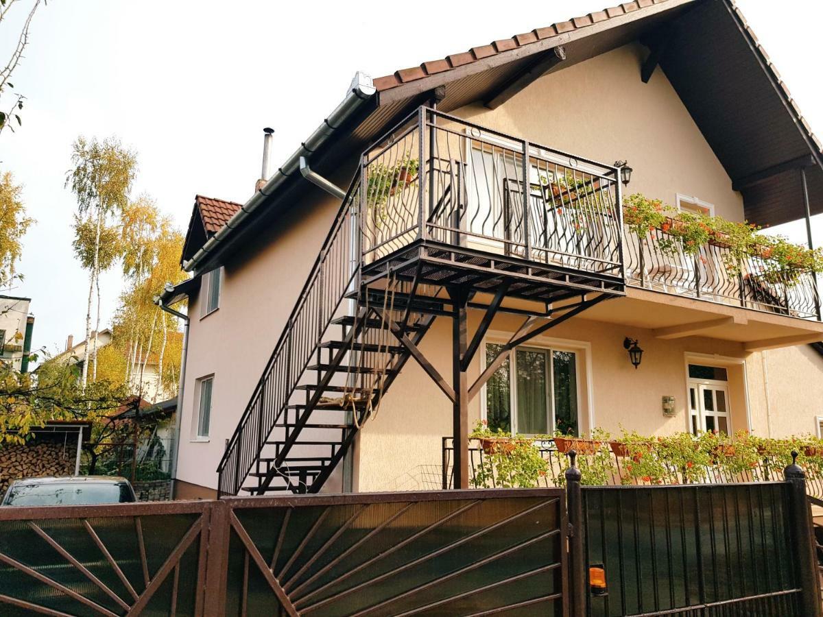 Apulum Gardens Hotel Alba Iulia Bagian luar foto