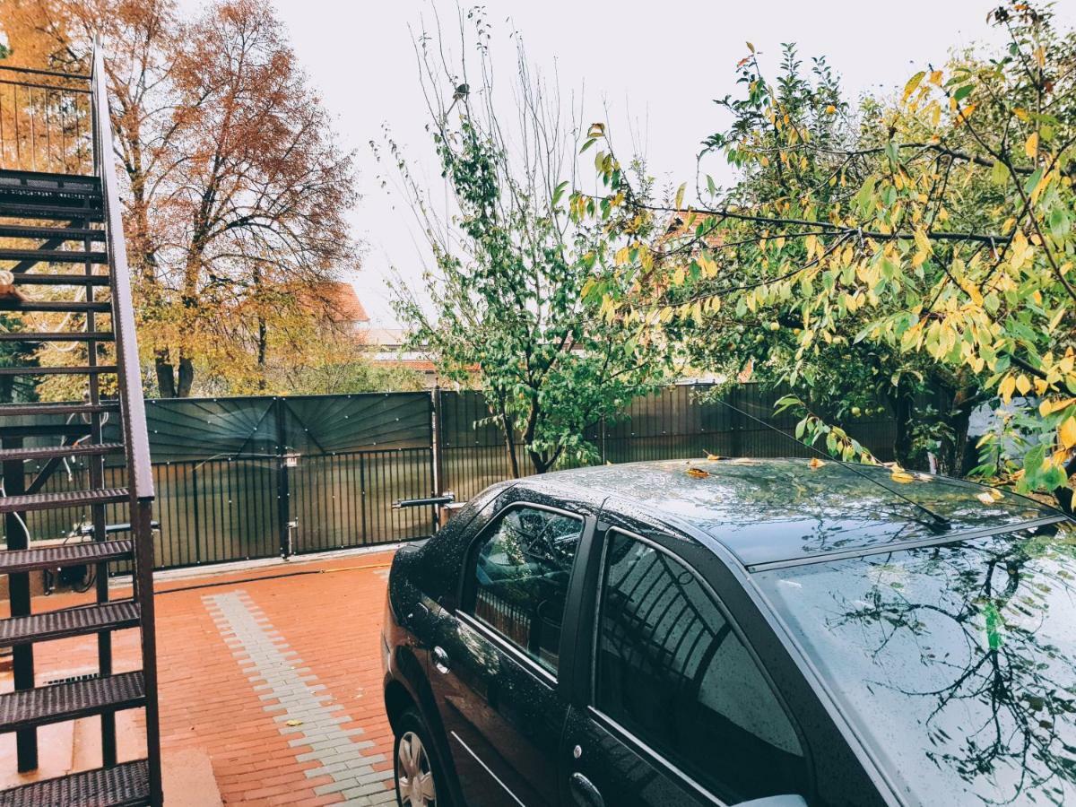 Apulum Gardens Hotel Alba Iulia Bagian luar foto